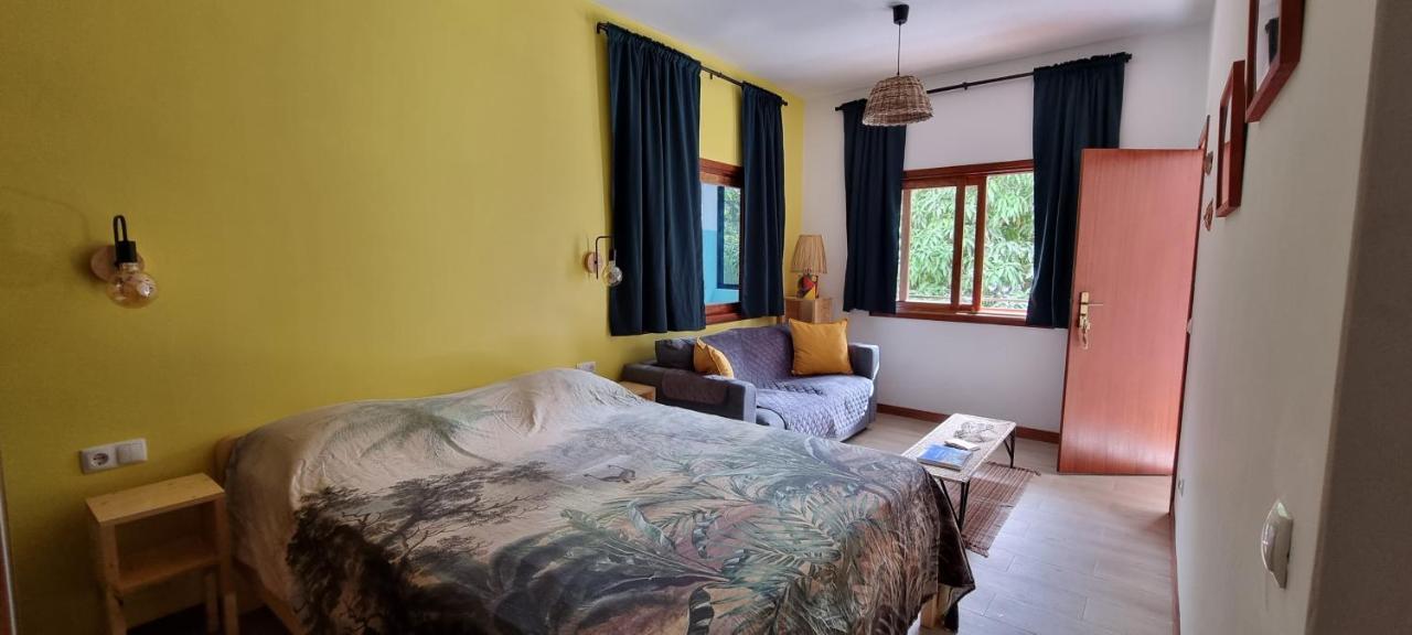 Kasa D'Vizin Hotel Paul Bagian luar foto